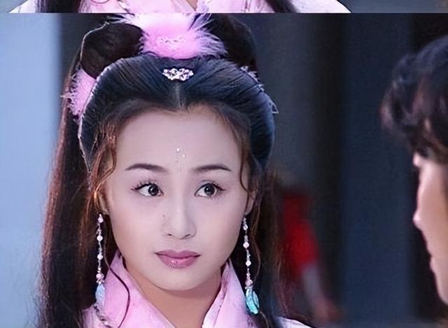 曹颖演的电视剧有哪些，曹颖演过什么电视剧（陈红经典、刘亦菲惊艳、杨若依太“辣眼睛”）