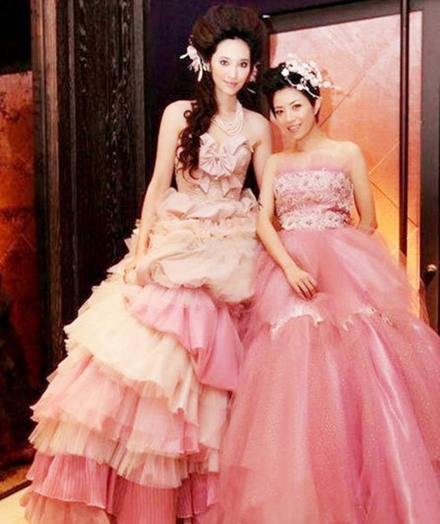 吴亚馨英文名，海派甜心中的莫莉真名叫什么（才明白她只想过童话中芭比娃娃的生活）