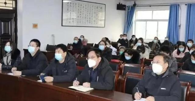 好老师的标准要求，好老师的基本标准和要求（做新时代“四有”好老师）