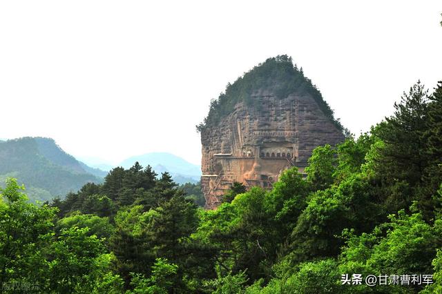 国内景点排行榜，国内景点排行榜前十名（中国15大最美风景）