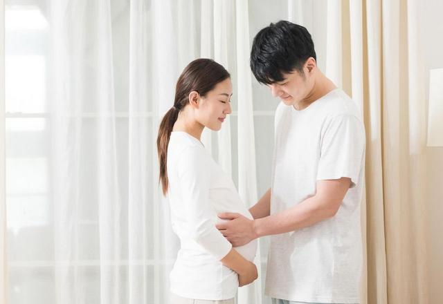 多大属于晚婚晚育，多大岁数属于晚婚晚育（但晚育也大有好处）