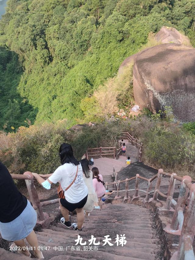 丹霞山在哪里，丹霞山现在开放吗（世界自然遗产、世界地质公园——中国-丹霞山）