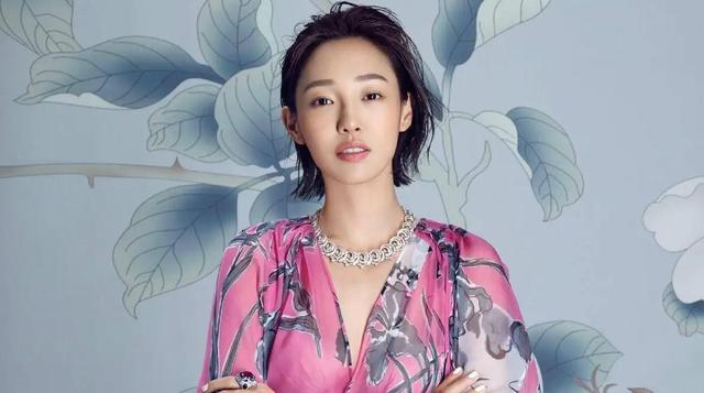 白百何出轨事件，白百何被曝出轨原因（被爆泰国当街揉臀）