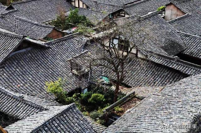 四川有什么好玩的，四川．成都有哪些好玩的地方（四川值得一去的10个地方）