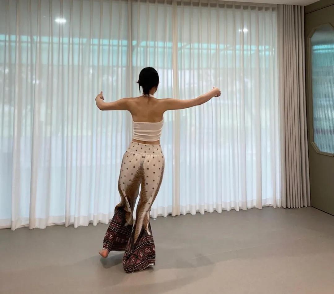 未来可期的意思，未来可期,人生值得,以梦为马,不负韶华的顺序（未来可期！）