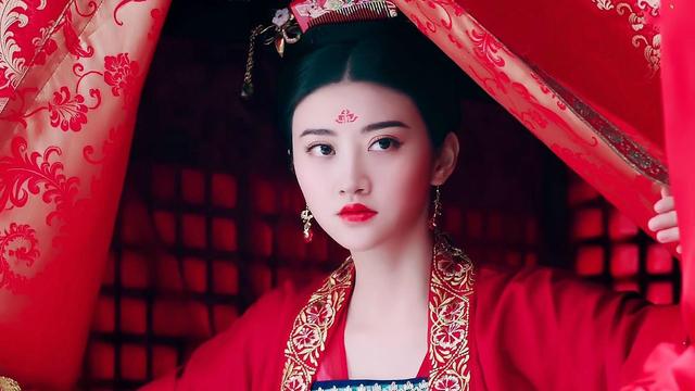 新婚祝福语简短上档次，简短上档次的新婚祝福语有哪些（10副妙不可言的结婚对联）