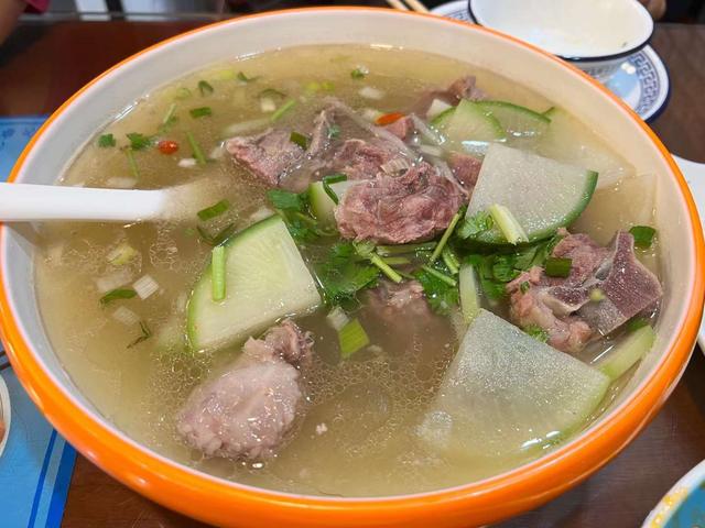 宁夏是哪个省份的城市，宁夏是哪个省（叫不出名字的宁夏首府）