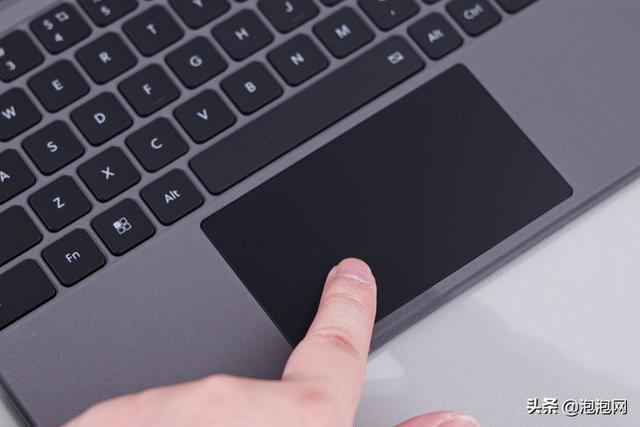 vivo平板电脑，vivo首款平板vivo（既是娱乐影音大屏也是生产力工具）