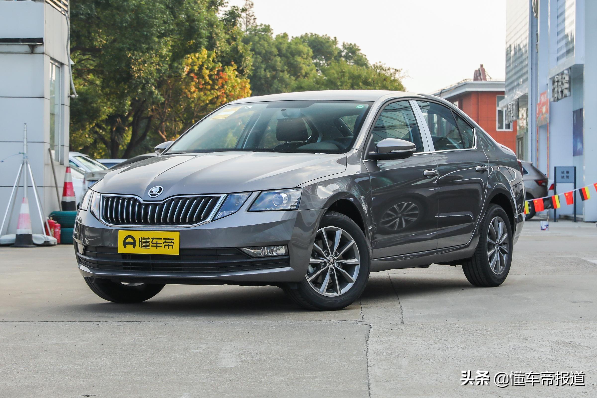 69万元的顶配版"2021款1.5升自动豪华版"车型.得到保留的2款车型命名