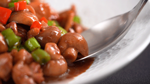 干巴菌怎么炒，干巴菌怎么炒不苦（这9道极致鲜味，错过再等1年）