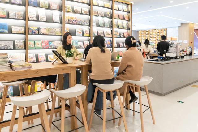 诚品书店大陆有几家，诚品书店网店（锦创书城：你非说它是一个书店）