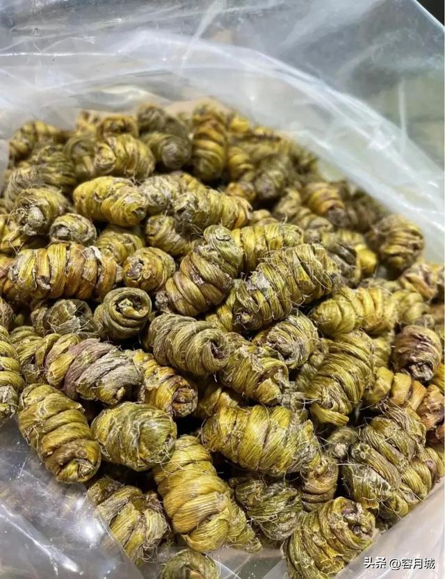 铁皮石斛多少钱，石斛多少钱一斤（九大仙草之首“石斛”）