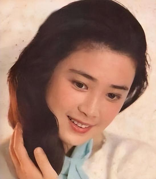 最美妲己傅艺伟为何自甘堕落，从“最美妲己”到“阶下囚”