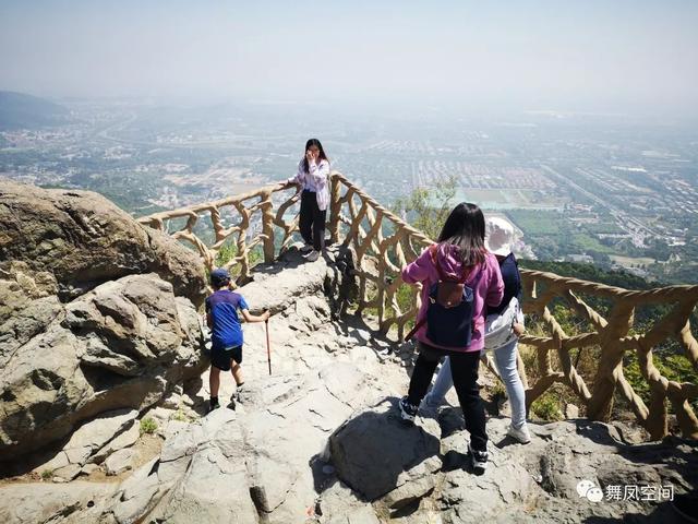 北京西山森林公园，北京西山森林公园登山路线推荐（西山国家森林公园）