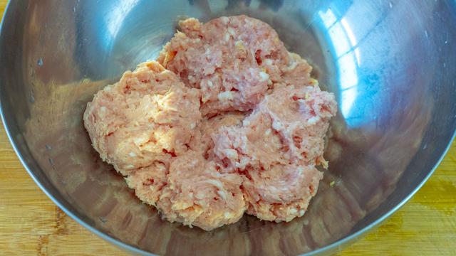 鹌鹑蛋是发物吗，属于发物的食物一览表（8种“增补食物”要多吃）