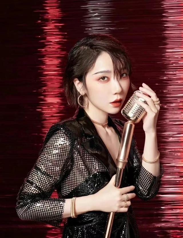 北大还行撒贝宁，北大还行撒贝宁8句（男有撒贝宁女有刘恋）