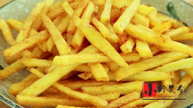 土豆做薯条怎么做，普通土豆怎么做成炸薯条（教你在家炸薯条）