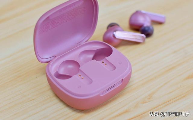 jbl耳机什么档次，JBL的耳机怎么样（真无线耳机降噪王中王，JBL）