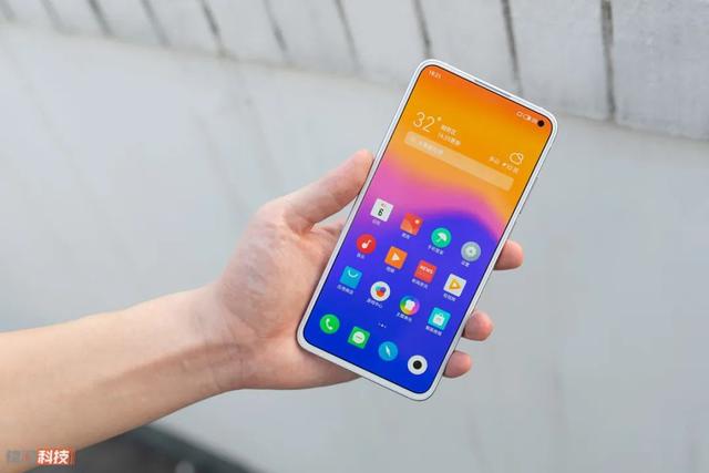 显示器显示超频，显示器显示超频怎么办（就能将原本的天玑9000超频成天玑9000+）