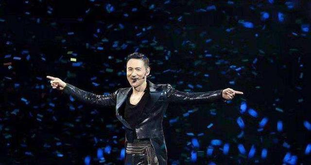 男歌手排行榜100名，中国十大男歌手排名（盘点香港歌坛地位最高的10位歌手）