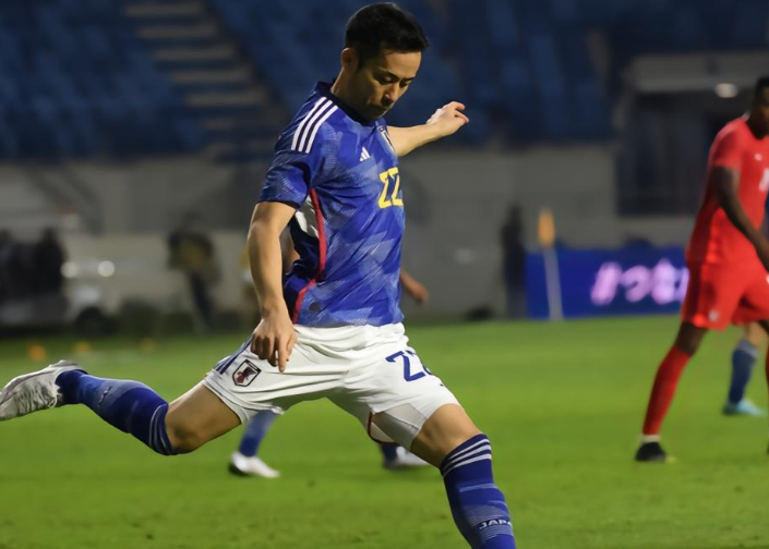 德国队8号(世界杯) - 青木春