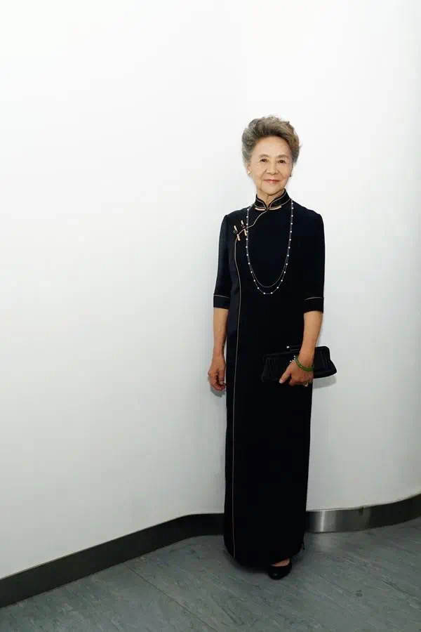 意境唯美女生背影图片,意境唯美女生背影图片动漫(这6位优雅老去的