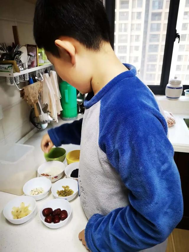 关于腊八节的手抄报简单又漂亮,关于腊八节的手抄报简单漂亮(浓情腊八——洛龙区第一实验小学翠云校区腊八节系列活动) 关于腊八节的手抄报简单又漂亮,关于腊八节的手抄报简单漂亮(浓情腊八——洛龙区第一实验小学翠云校区腊八节系列活动)