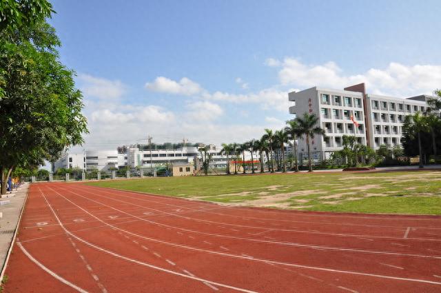 珠海最好的学校是哪一个中学，珠海市十大初中排行榜