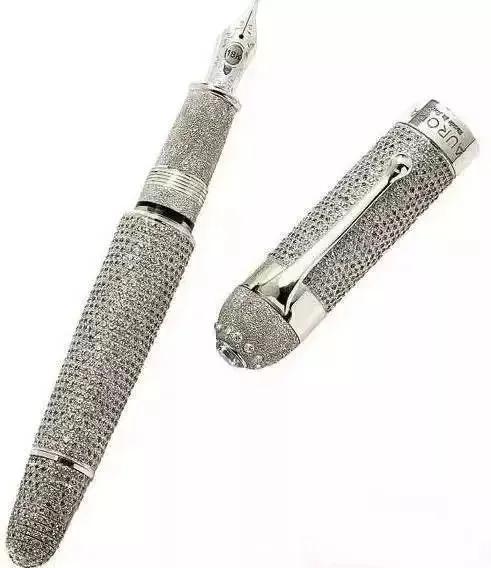 世界上最贵的烟，世界上最贵的十大香烟排名是什么（世界上最贵的，让你开眼）