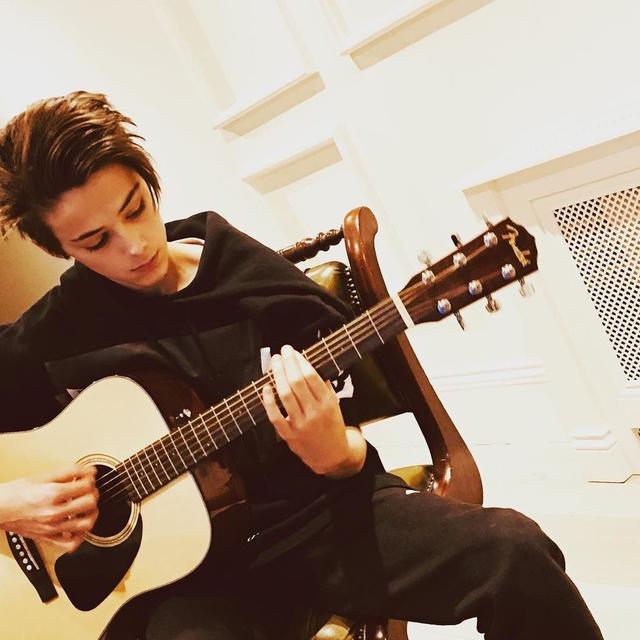 世界第一美少年，世界美少年（12岁就被誉为“世界第一美少年”）