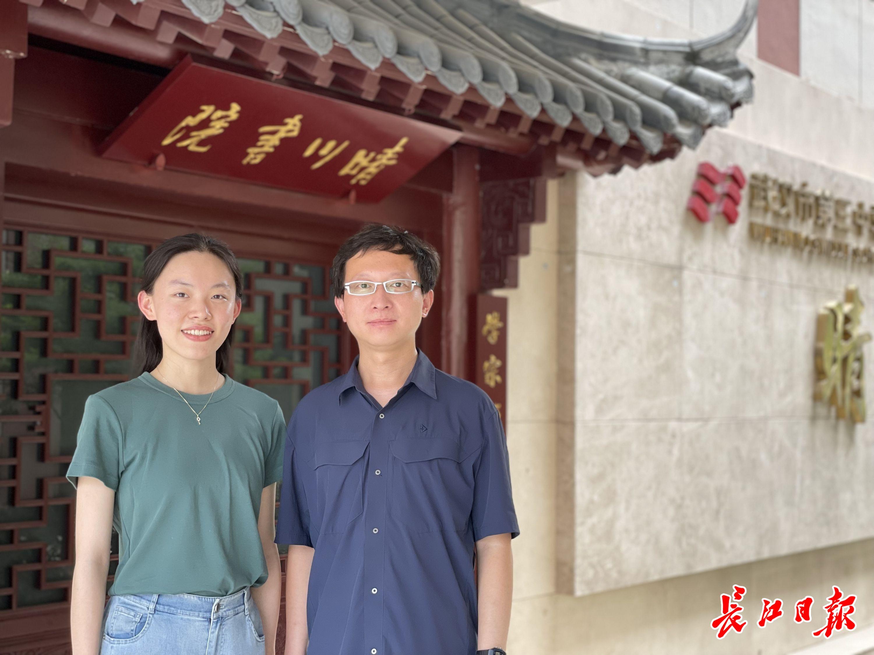 武汉市第三中学(汉阳三初和三初寄宿是一个吗)