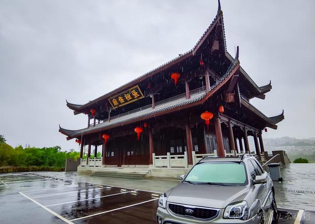 重庆环线自驾游最佳线路，5天打卡4座县城7个景点