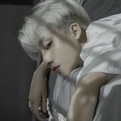 男照片真实头像图片，真人男生头像帅气微信（让你失望的人怎么可能只让你失望）