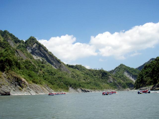 台湾旅游景点，台湾旅游景点视频（祖国宝岛台湾25个好玩的景区景点）