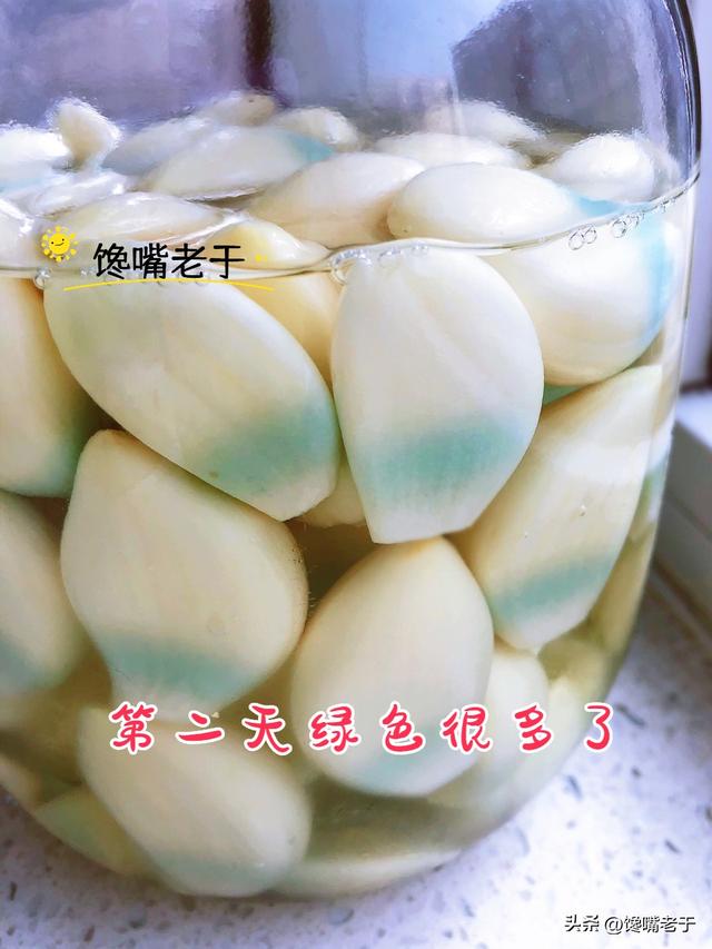 绿蒜的正确腌制方法，绿蒜的腌制方法（腌腊八蒜：只加醋就废了）