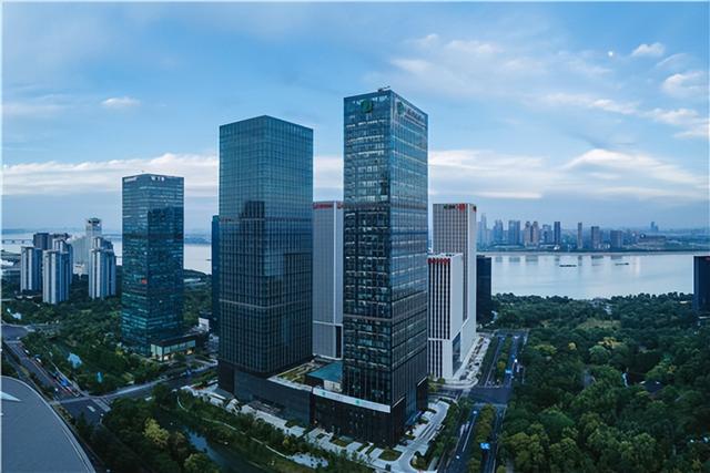 一线城市是哪几个，中国新一线城市有哪些（二线城市最新排名2022年）