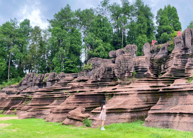 湘西终于开通高铁了，“湘西最美高铁”即将通车
