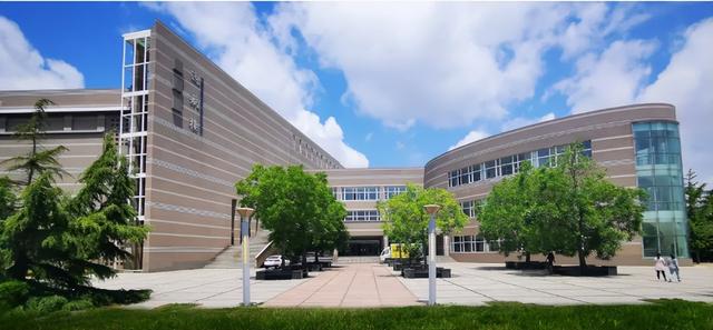 大连海事大学怎么样，大连海事大学是985,还是211大学（大连海事大学这一学科居世界第8位）