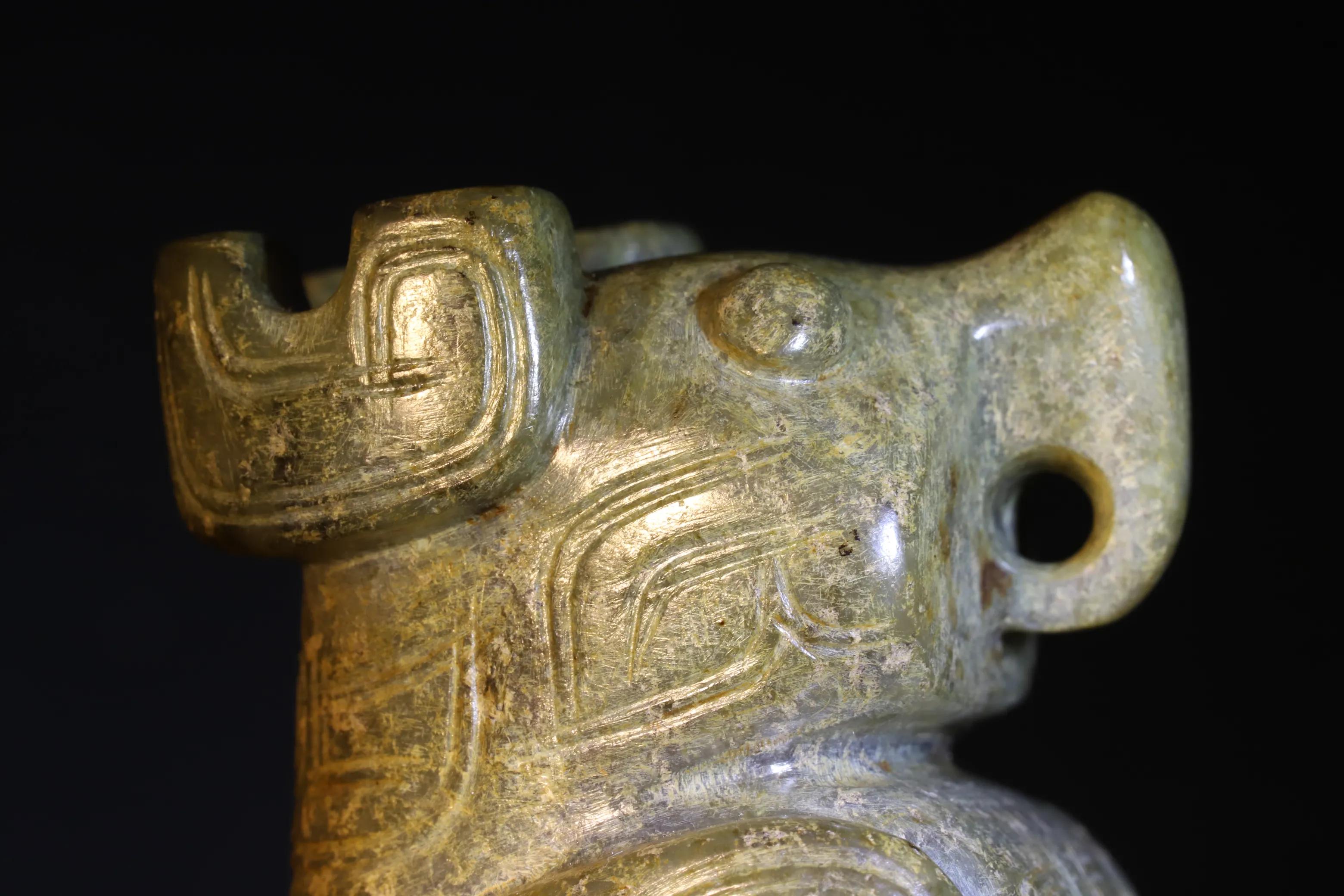 雕被什么动物吃,商代玉鸮-算卦-荣耀易学