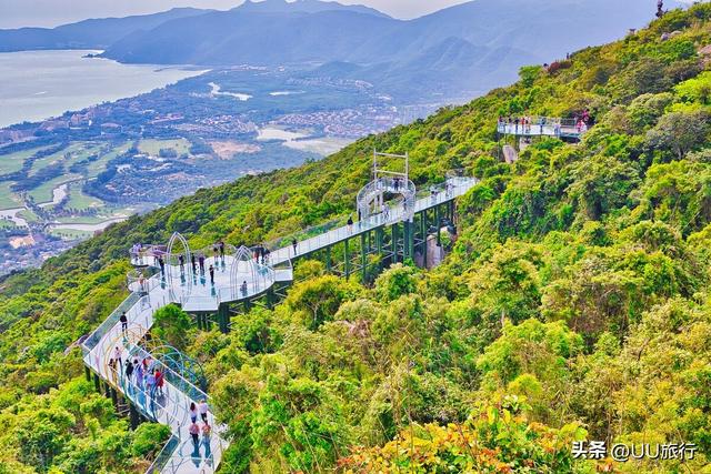 三亚最好玩的地方，三亚旅游景点必打卡（三亚最值得去的10个景点）