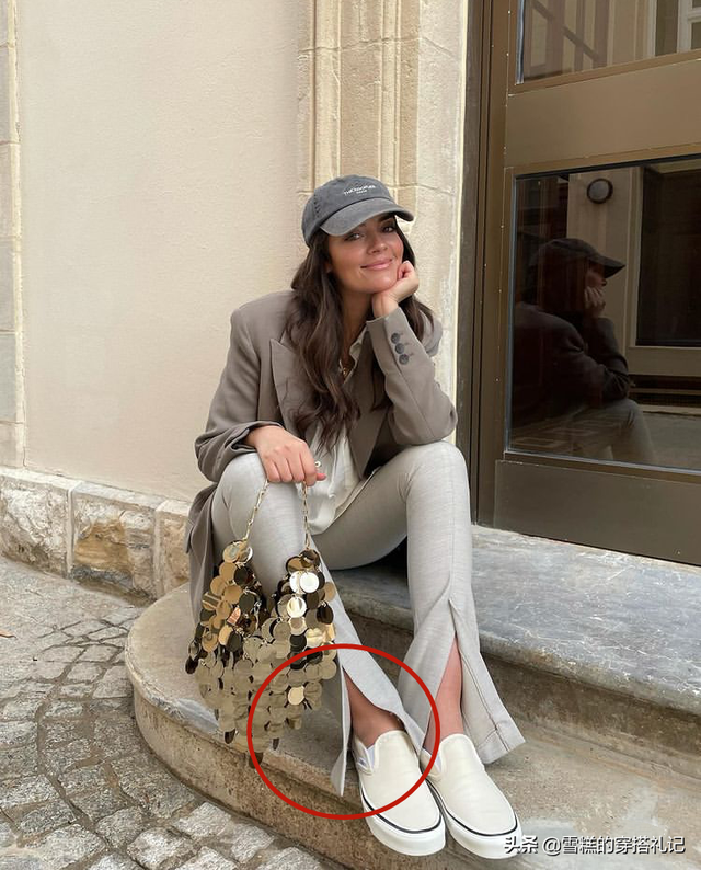 牛仔裤怎么卷裤脚，怎么卷裤腿潮人搭配（最近火了一种裤子叫）