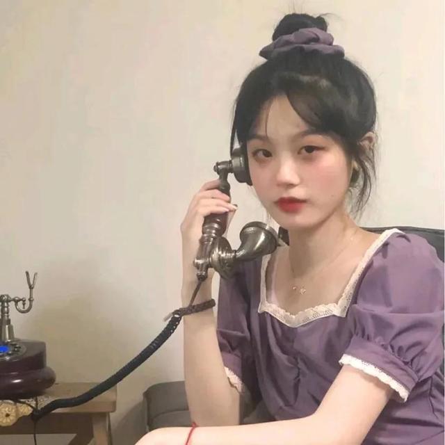 紫色系男生头像微信，紫色系男生头像（今天和喜欢的人见面了吗）