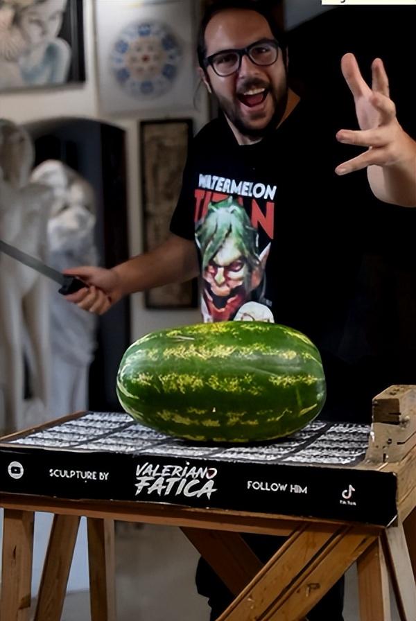 死神vs火影变身，死神vs火影哪个英雄可以变身（脑袋都变成西瓜了）