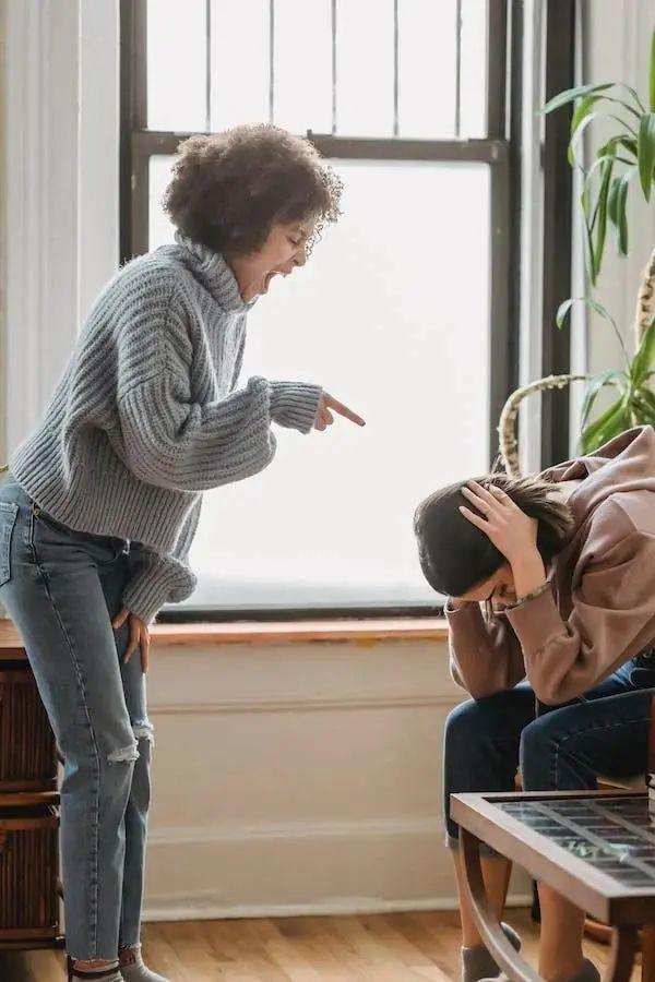 橙花精油的功效与用法，茉莉精油的功效与用法（不同类型老师适合的精油香气推荐）