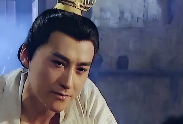 演员刘小锋：娶小16岁娇妻，婚后胖若两人，今51岁胖到观众认不出