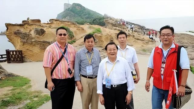 现在华西村怎么样了，曾经家家住别墅、开豪车