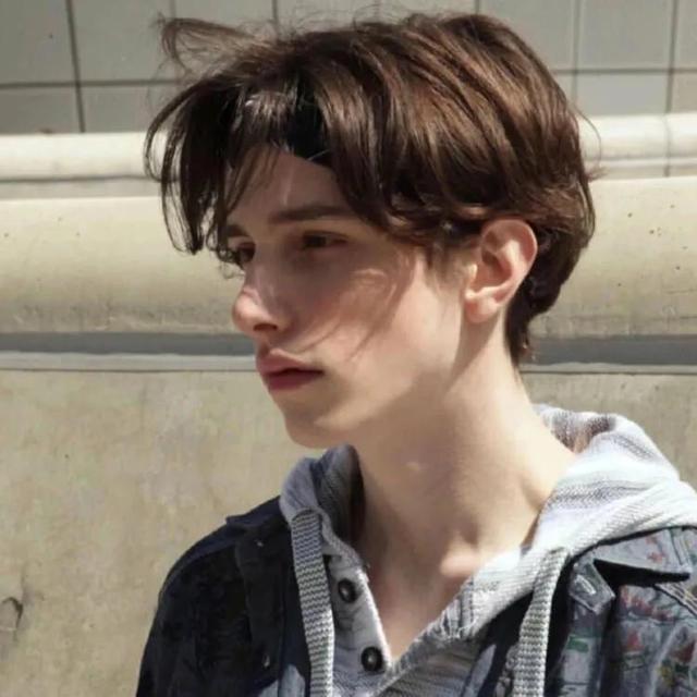 氛围感拉满的头像，氛围感拉满·男头微信（男生头像，氛围感拿捏了）