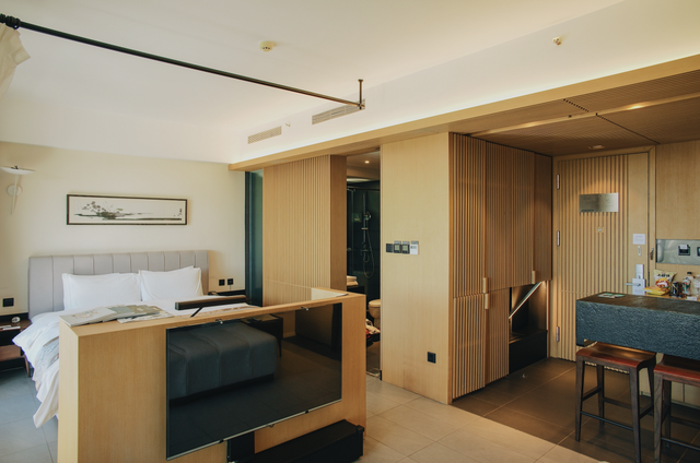 张震岳的《玩乐令》 歌词，张震岳的《玩乐令》（阿那亚，怎么住）