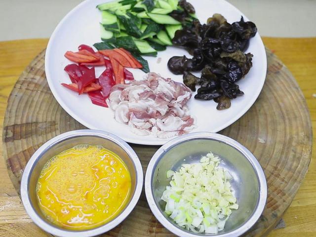 猪肉怎么切才好吃，猪肉怎么切才好看（可千万别再红烧了）