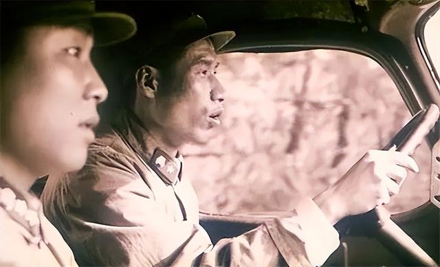 雷锋的感人故事，雷锋的故事（40年后鉴定人披露事故发生细节）